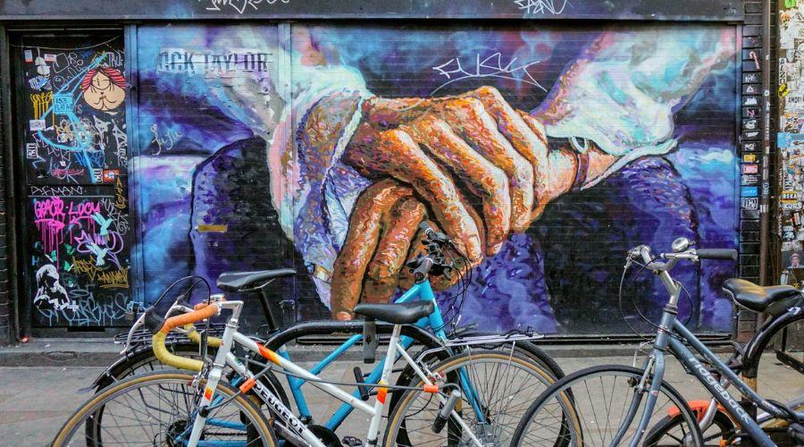 Street Art in London | Tripreviewhub.com