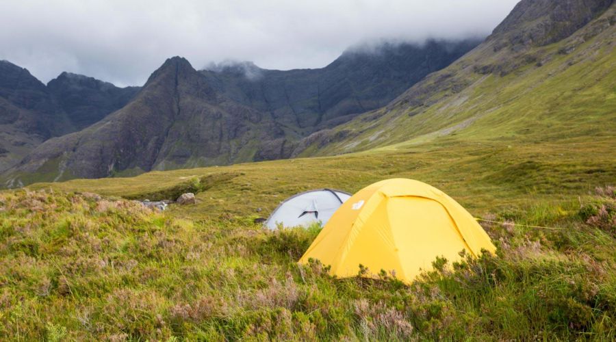 Wild Camp in Scotland | Tripreviewhub.com