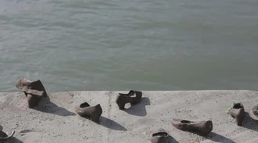 The Danube Bank's Shoes