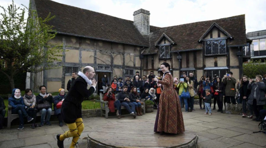 Watch One of Shakespeare's Plays in his Hometown
