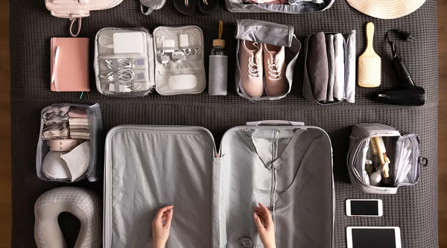 Packing Travel Cubes