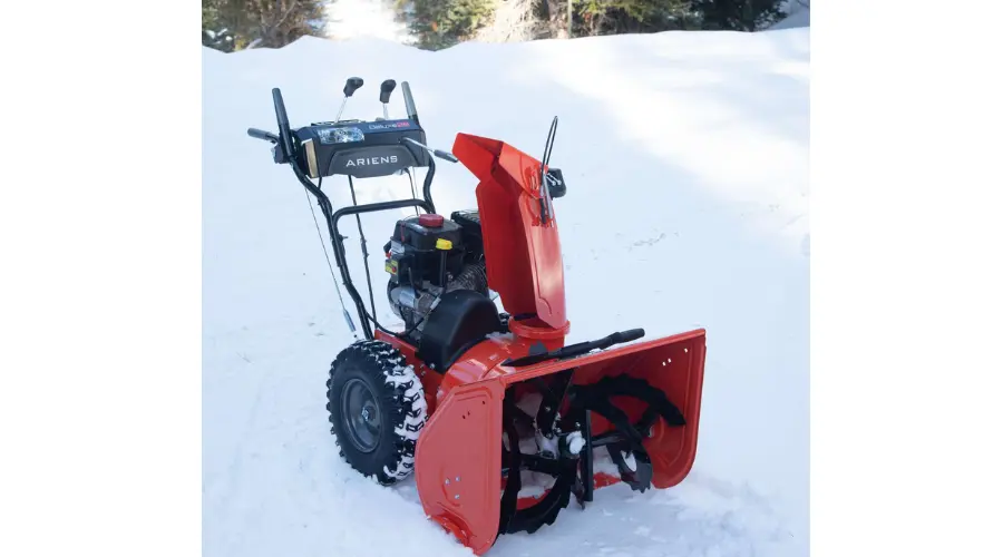 Ariens Deluxe 28 Two-Stage Snow Blower