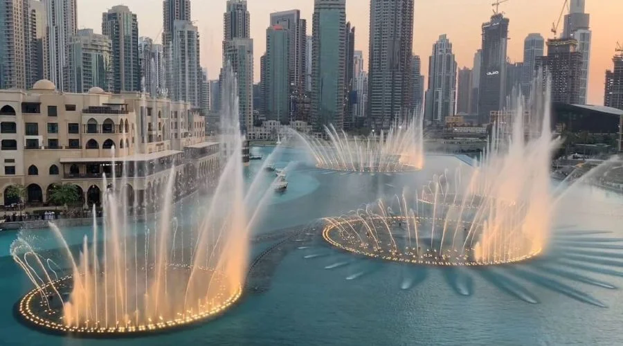 Dubai Fountain 
